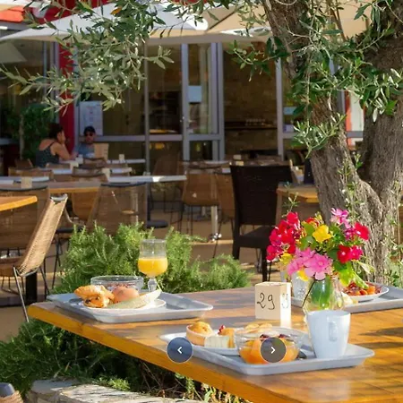 Campsite Mobil Climatise 6pers. 3ch Domaine De Chaussy 5* Ardeche